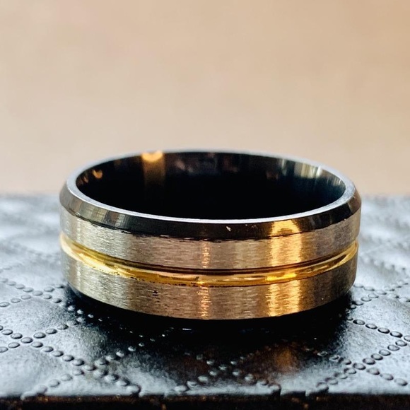 Men’s Stainless Steel Band - Picture 1 of 4